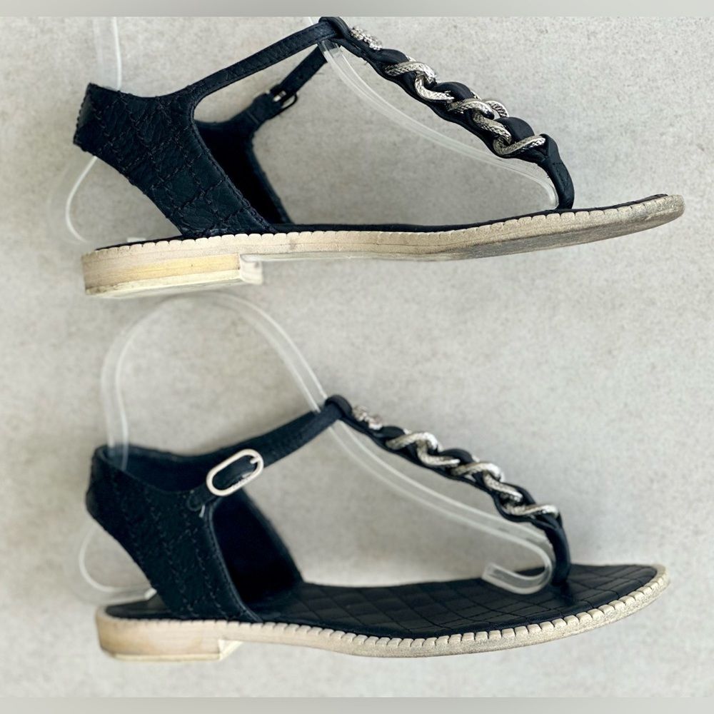 Chanel CC Logo Chainlink Quilted Black Leather Flat Ankle T- Strap Sandals Sz 37 - Picture 3 of 11